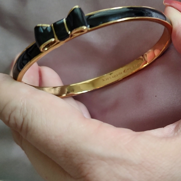 Kate Spade "take a bow" bangle - Picture 6 of 9